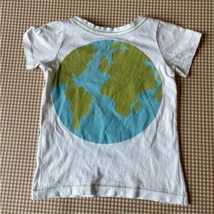 Peek Kids "OUT OF THIS WORLD" The Earth graphic short sleeve t-shirt.18-24 month